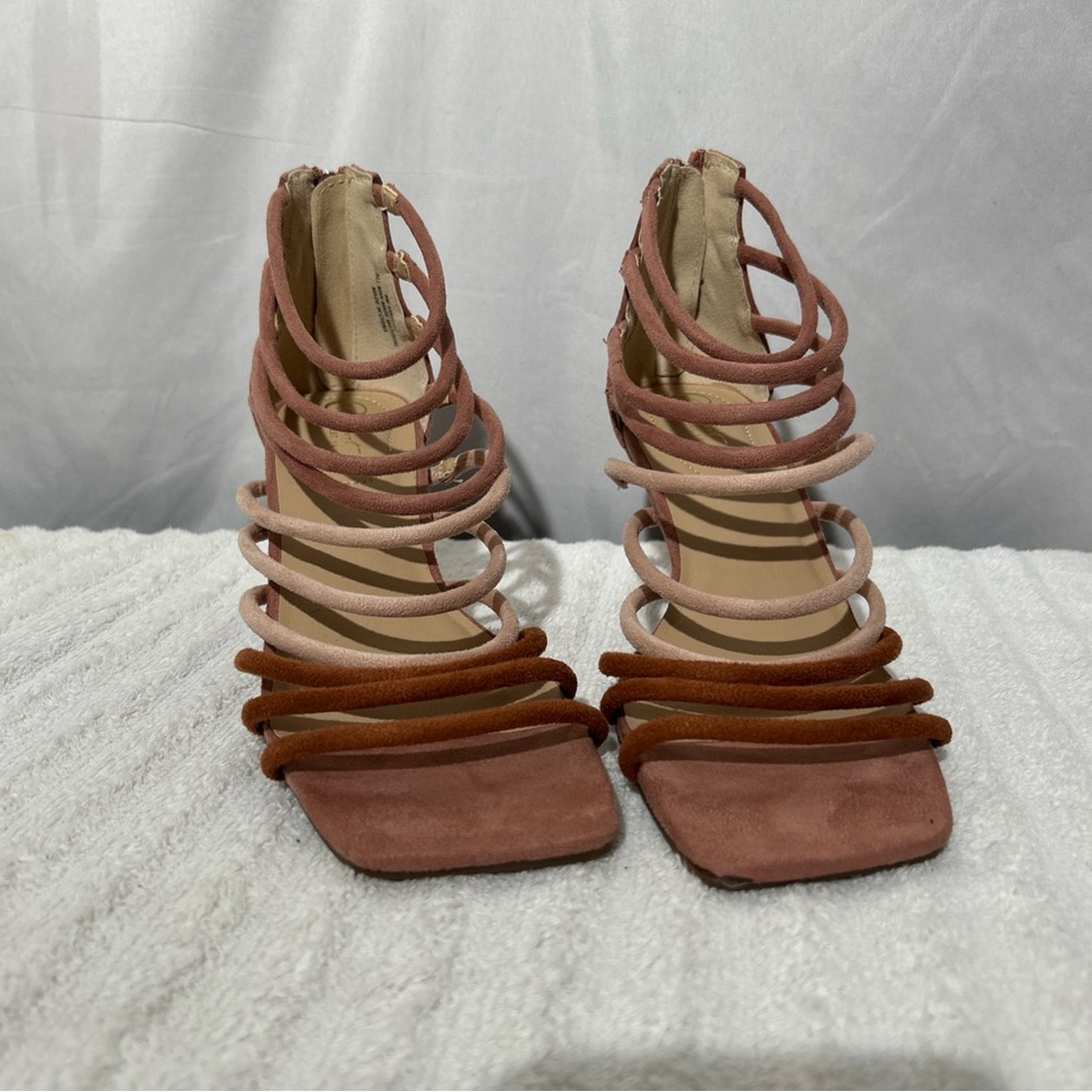 Comfort Est. 1946 Caged Heeled Dusty Rose Sandals Size 8 Preowned